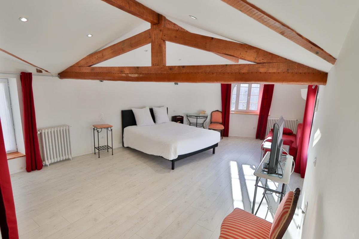 Bed and Breakfast Le Relais Basque Hagetmau Exterior foto